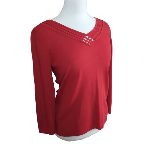 Cable & Gauge Red Sweater with Criss Cross Key Hole Detail Size M - Picture 2 of 3